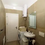 Apartament Seaside Serenity - Tirana Radhime Wlora
