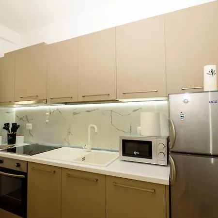 Apartment Seaside Serenity - Tirana Radhime Vlore
