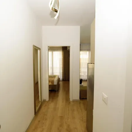 Apartment Seaside Serenity - Tirana Radhime